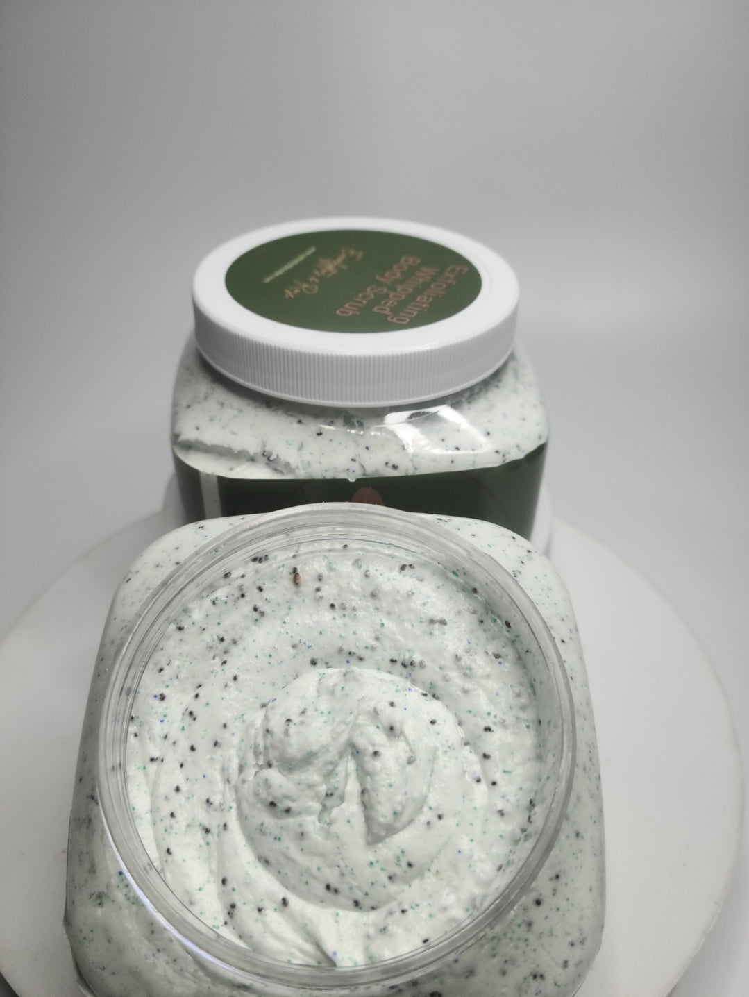 Exfoliating Whipped Body Scrub (Jojoba Beads & Poppy Seeds)
